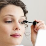 How to pick mascara for sensitive eyes?